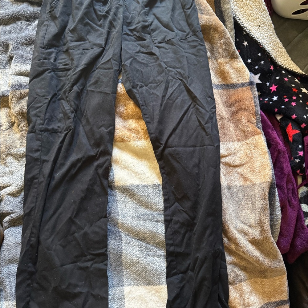 Black scrub pants